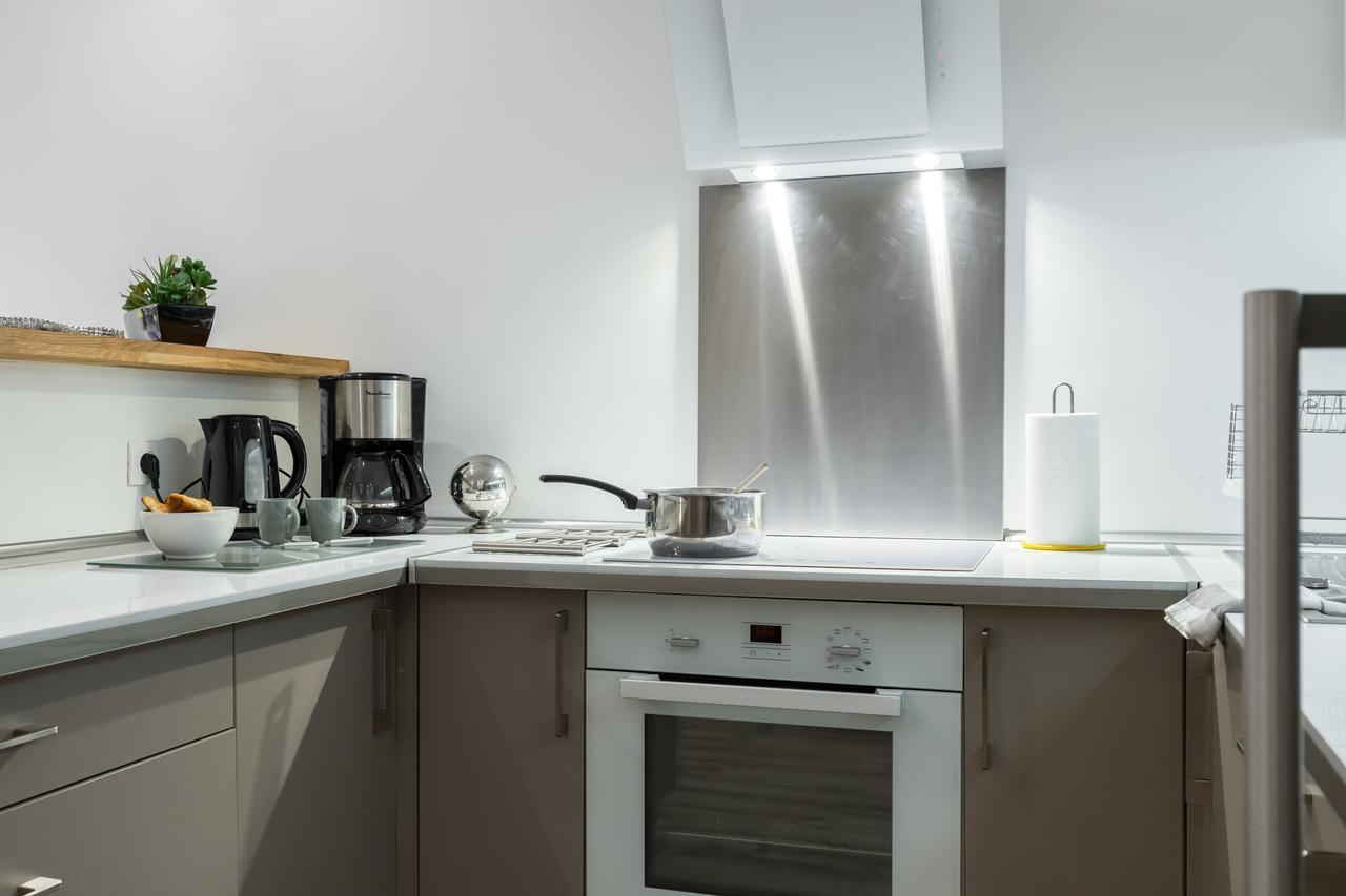 Centrale 2 - F4 Spacieux Et Confortable Au Centre Du Vieux-Nice Apartment Bagian luar foto